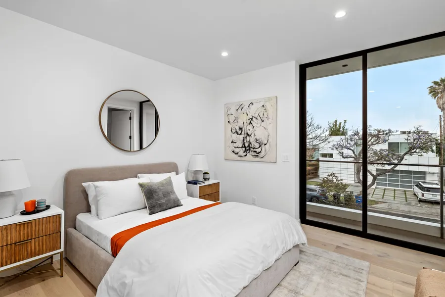 3041 Mountain View Ave, Mar Vista, CA
