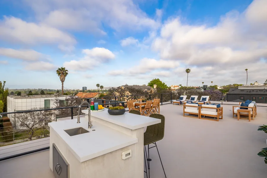 3041 Mountain View Ave, Mar Vista, CA