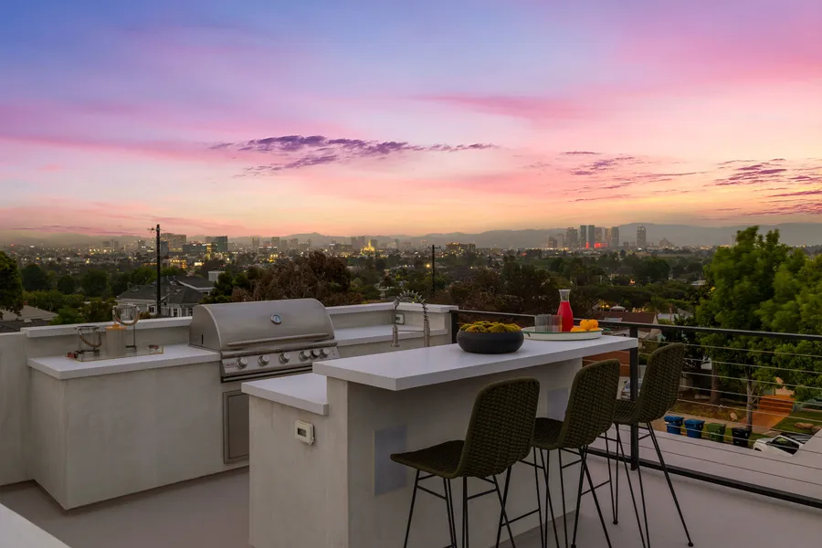 3041 Mountain View Ave, Mar Vista, CA