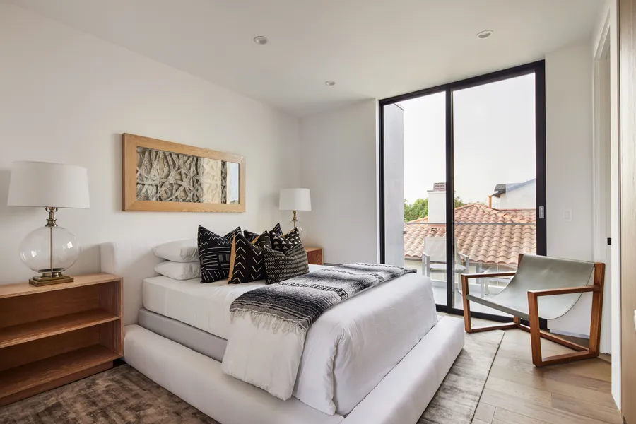 3406 Mountain View Ave, Los Angeles, CA