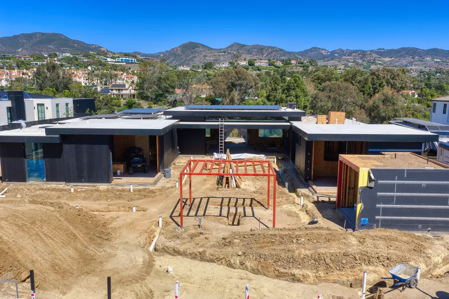 6642 Zumirez Drive