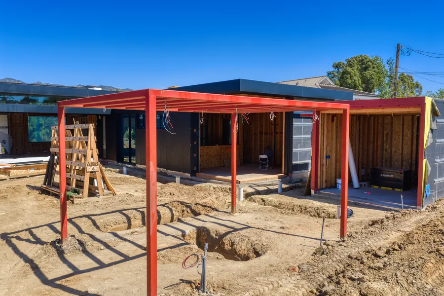 6642 Zumirez Drive, Malibu, CA