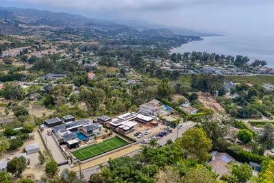 6642 Zumirez Drive, Malibu, CA