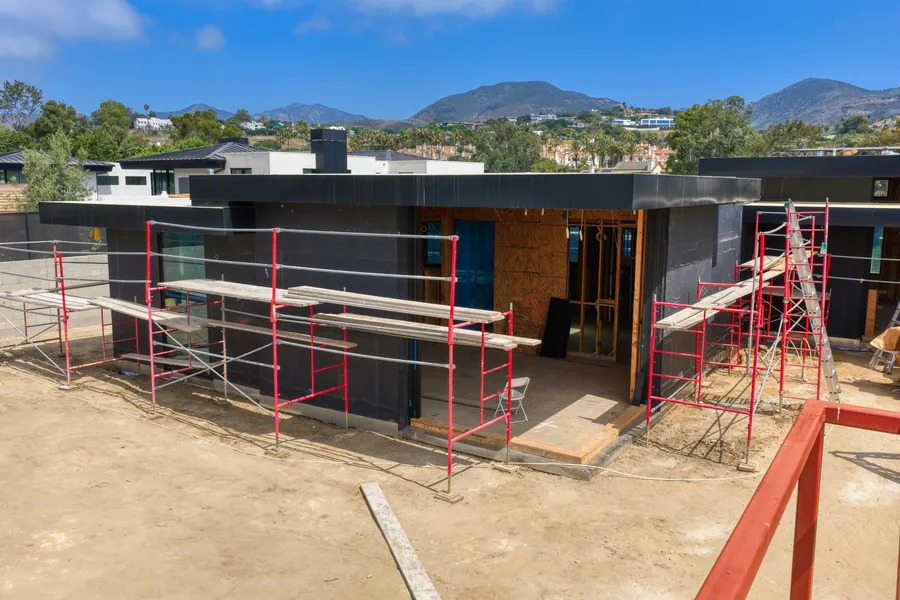 6642 Zumirez Drive, Malibu, CA