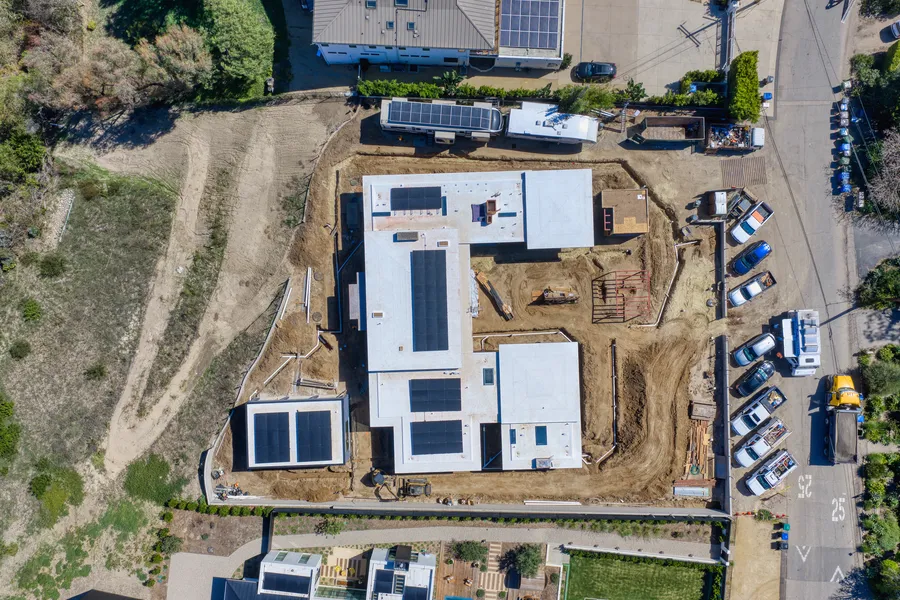 6642 Zumirez Drive, Malibu, CA