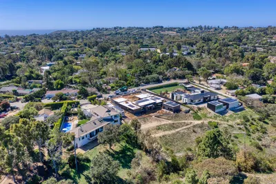 6642 Zumirez Drive, Malibu, CA